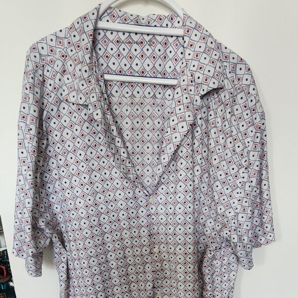 Abercrombie and Fitch silky shirt - Picture 3 of 3